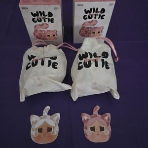 Pop Mart ✨️BUNDLE✨️ Cry BABY Wild But Cutie PINK & VANILLA